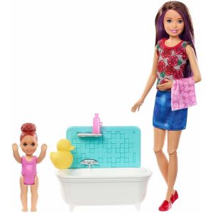 Lalka Barbie Skipper Klub Opiekunek Kąpiel w wannie FXH05 Mattel